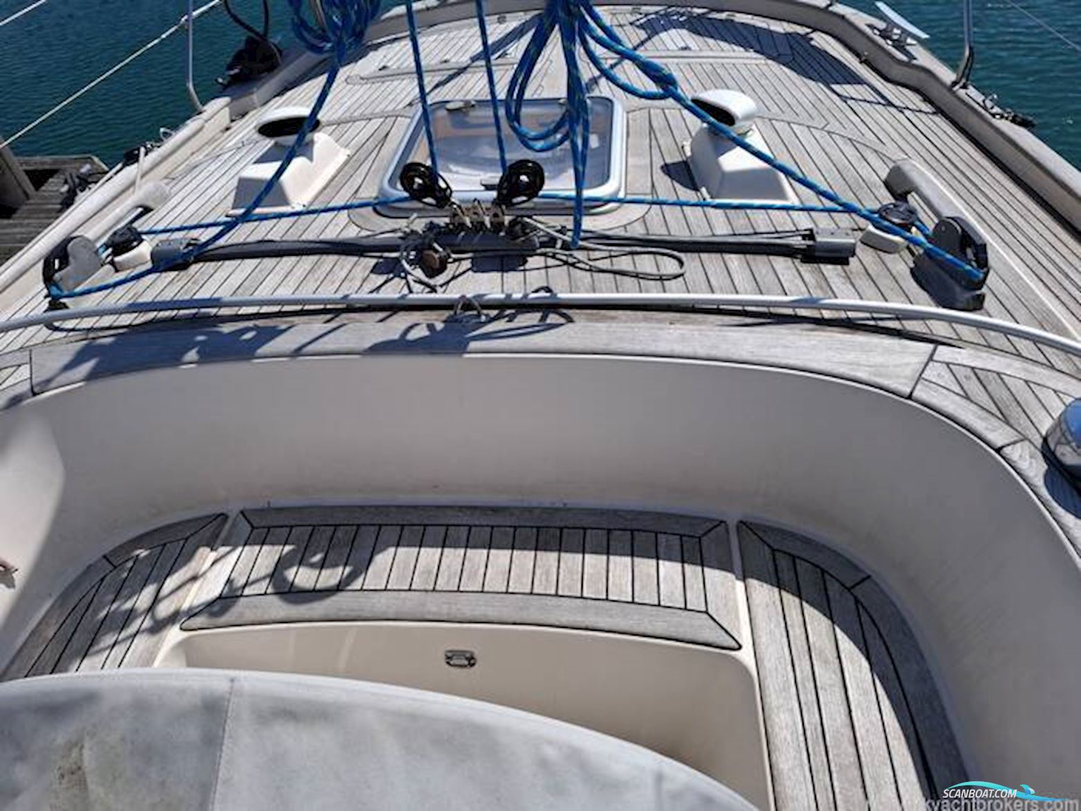 Hallberg Rassy 46