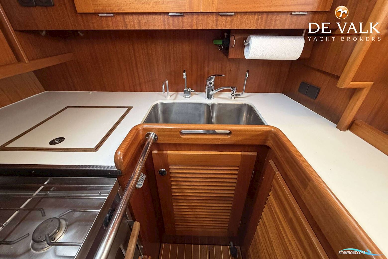 Hallberg Rassy 46