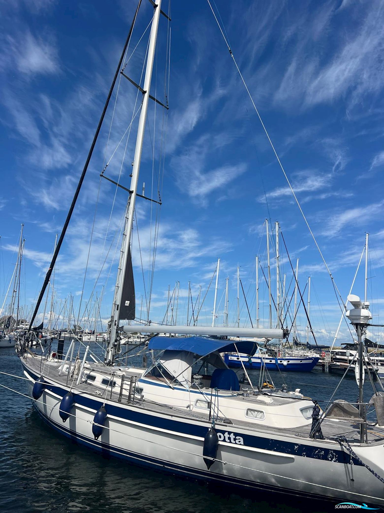 Hallberg-Rassy 46 Scandinavia