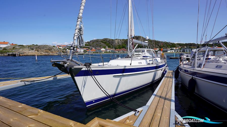 Hallberg-Rassy 48