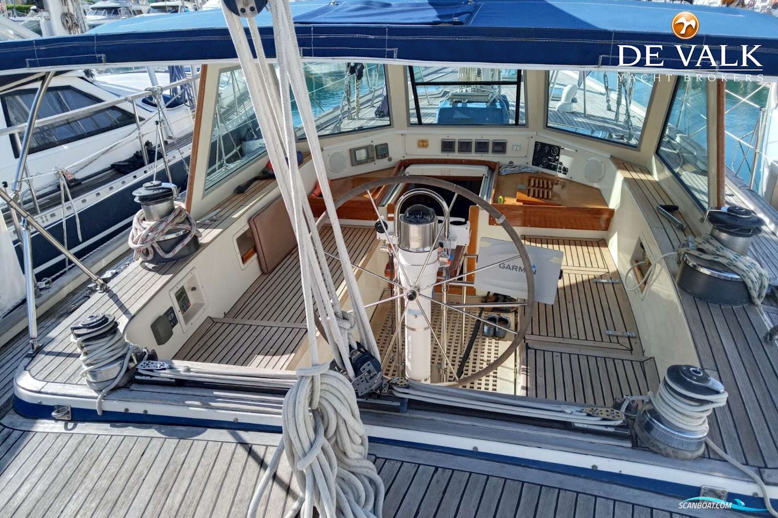 Hallberg Rassy 49
