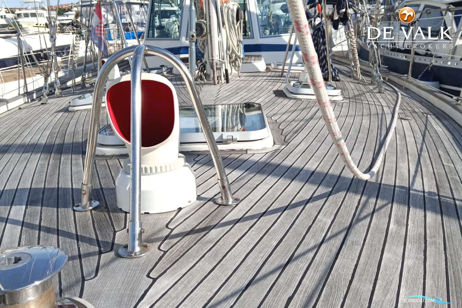 Hallberg Rassy 49
