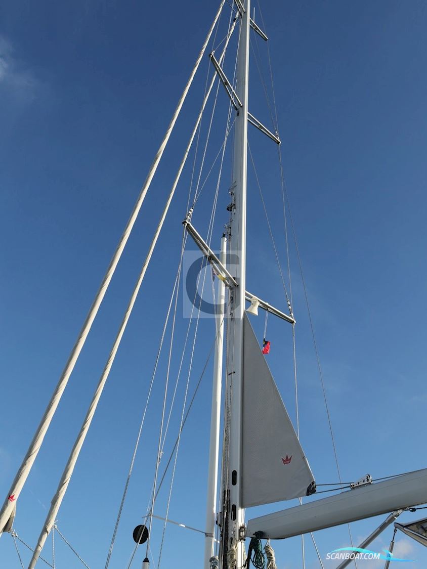Hallberg-Rassy 54