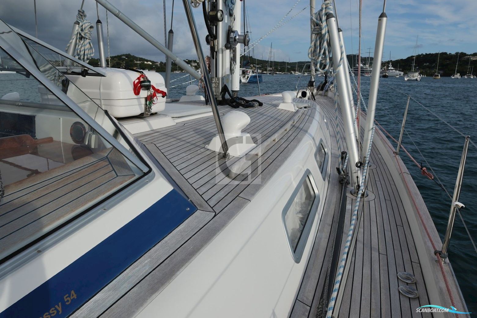 Hallberg-Rassy 54