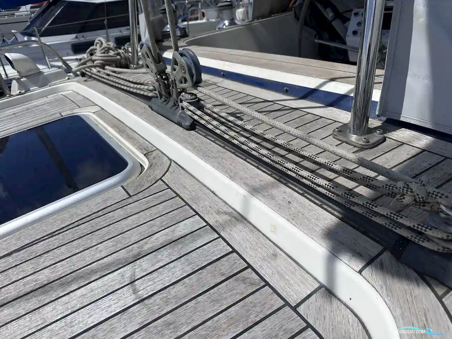 Hallberg-Rassy 54