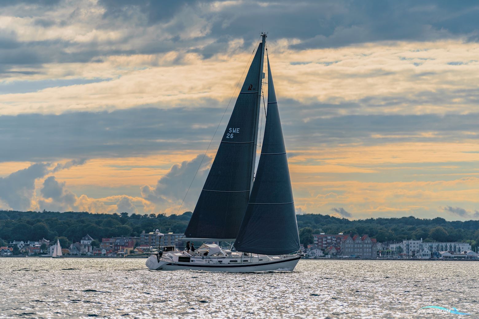 Hallberg-Rassy 54