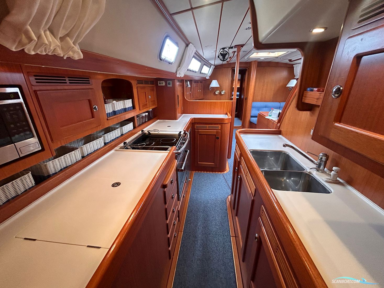 Hallberg-Rassy 54