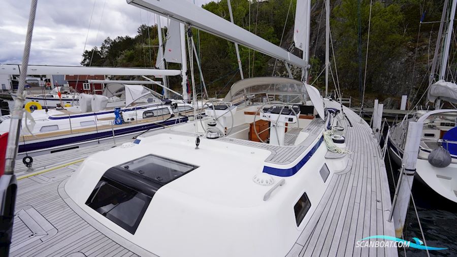 Hallberg-Rassy 57
