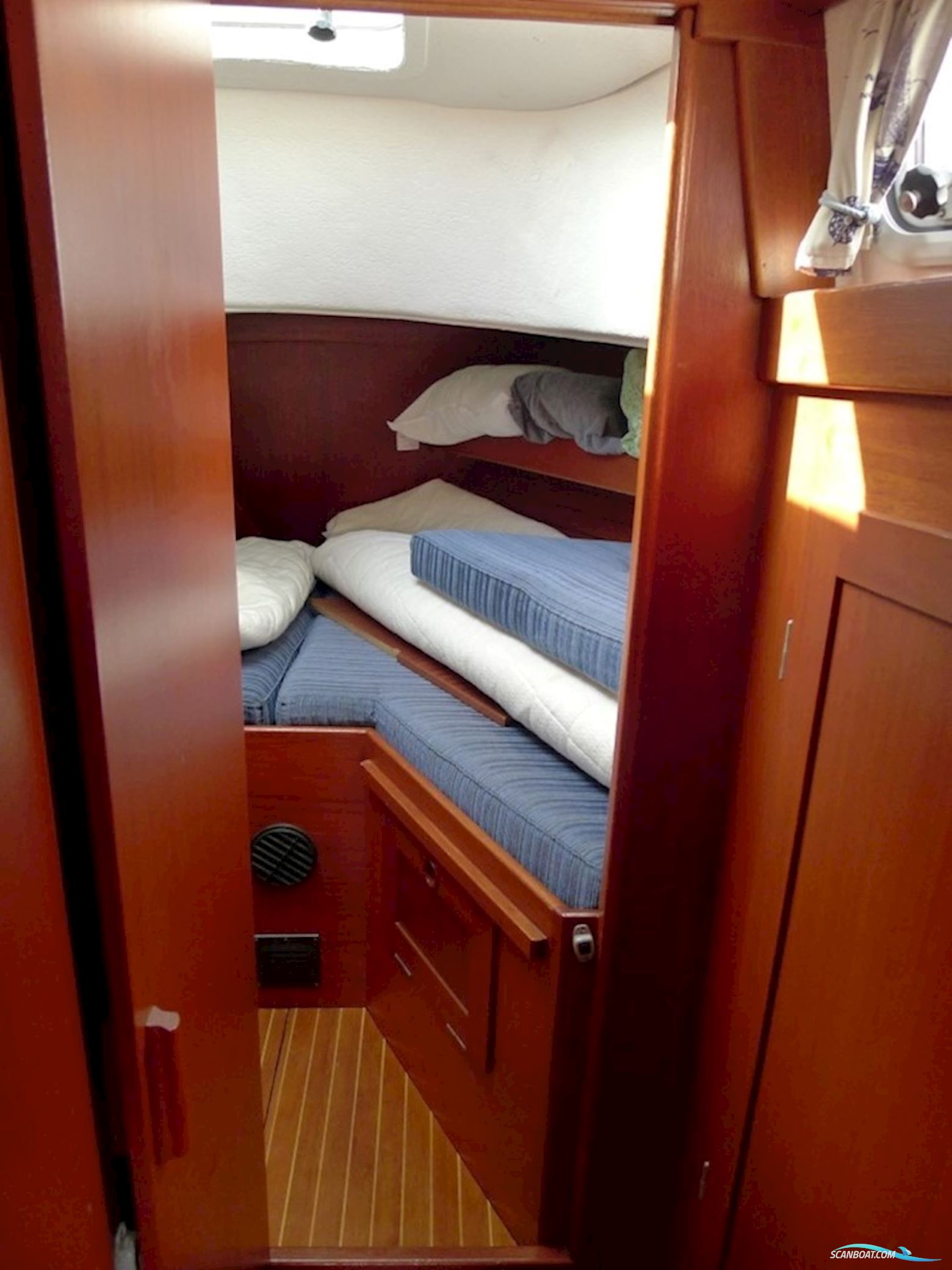 Hallberg-Rassy 94 Kutter