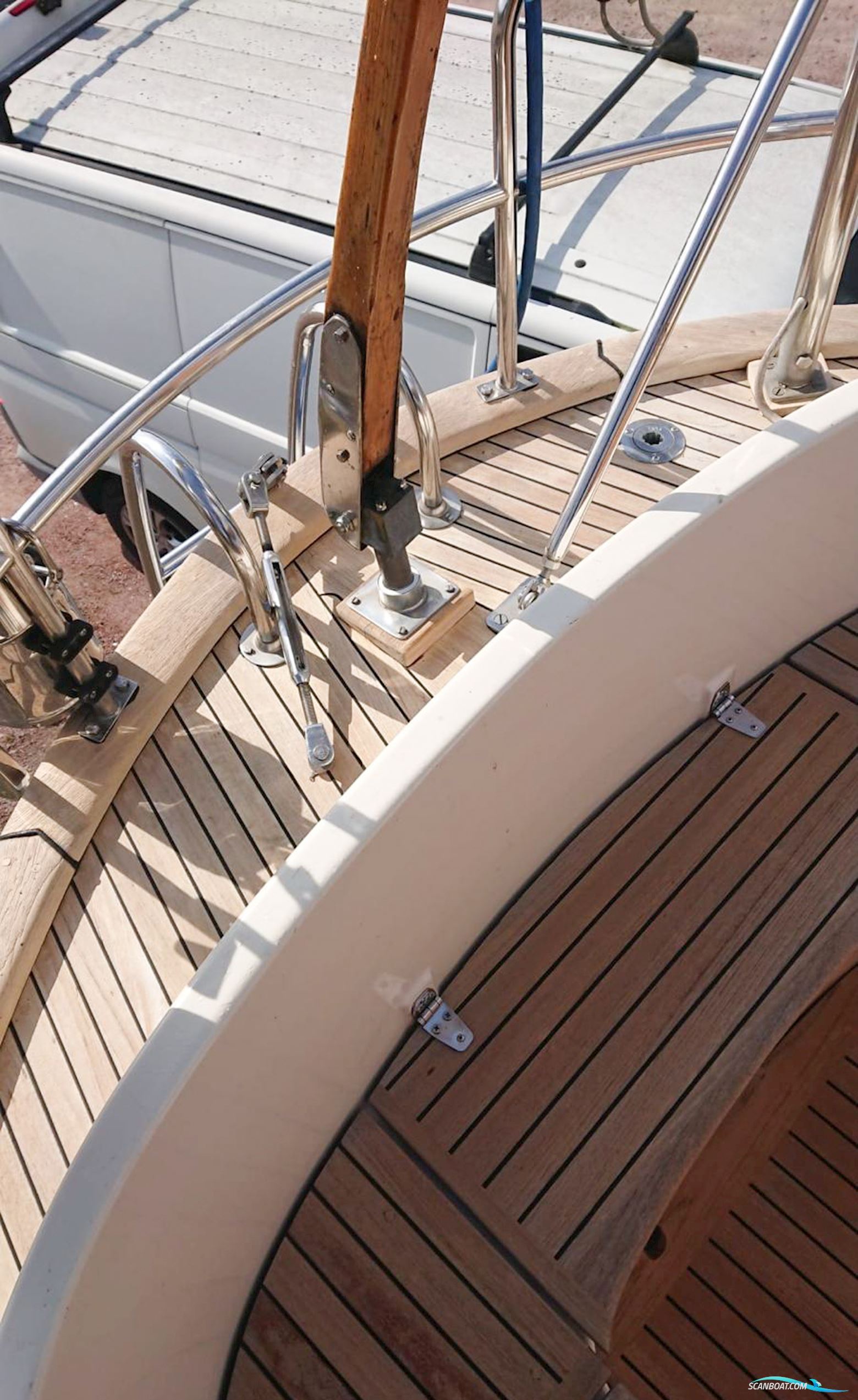 Hallberg-Rassy 94 Kutter