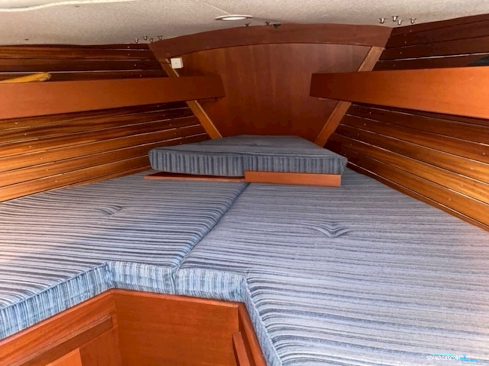 Hallberg-Rassy 94 Kutter