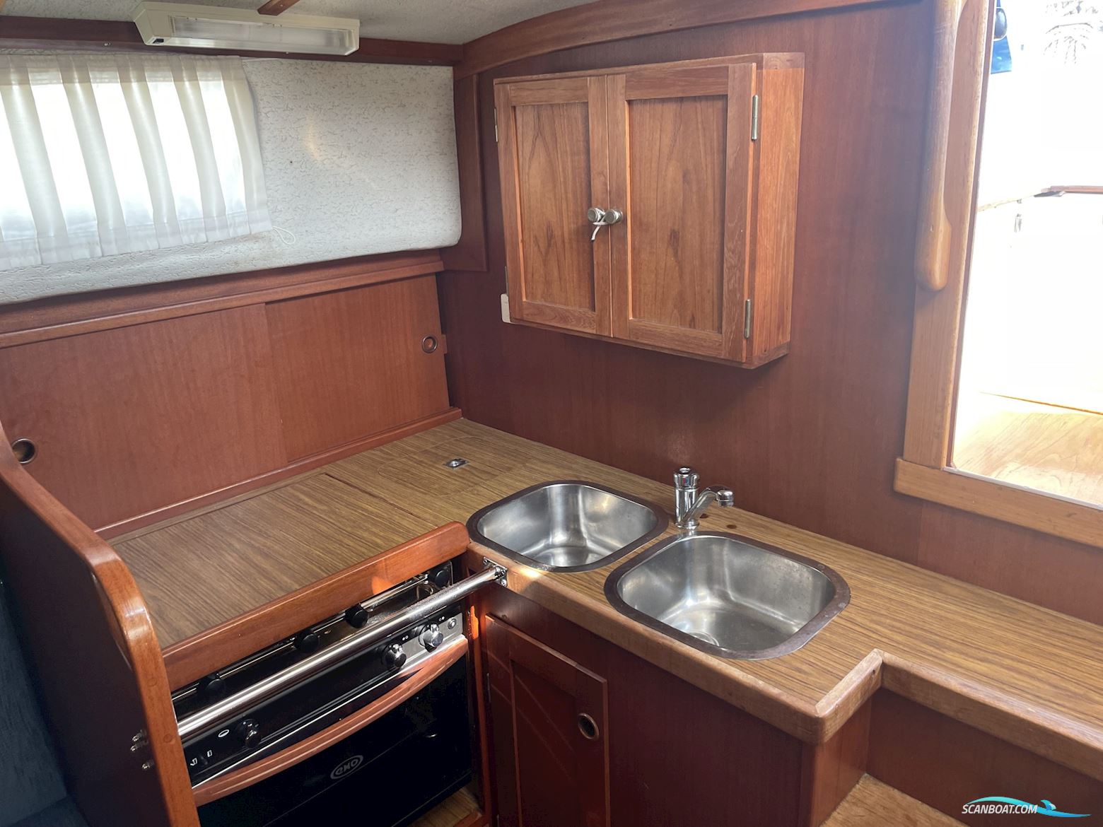 Hallberg-Rassy 94 Kutter