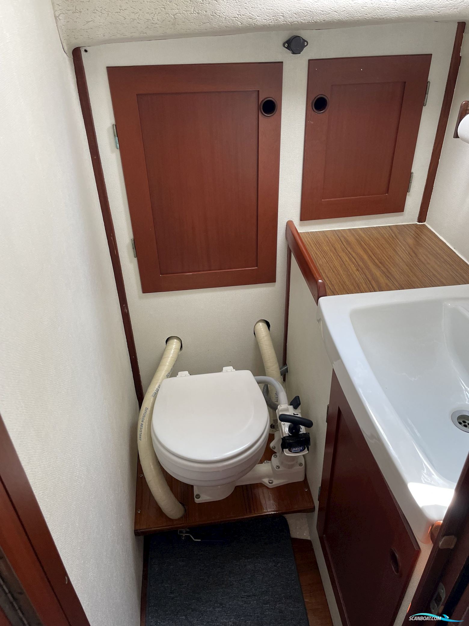 Hallberg-Rassy 94 Kutter