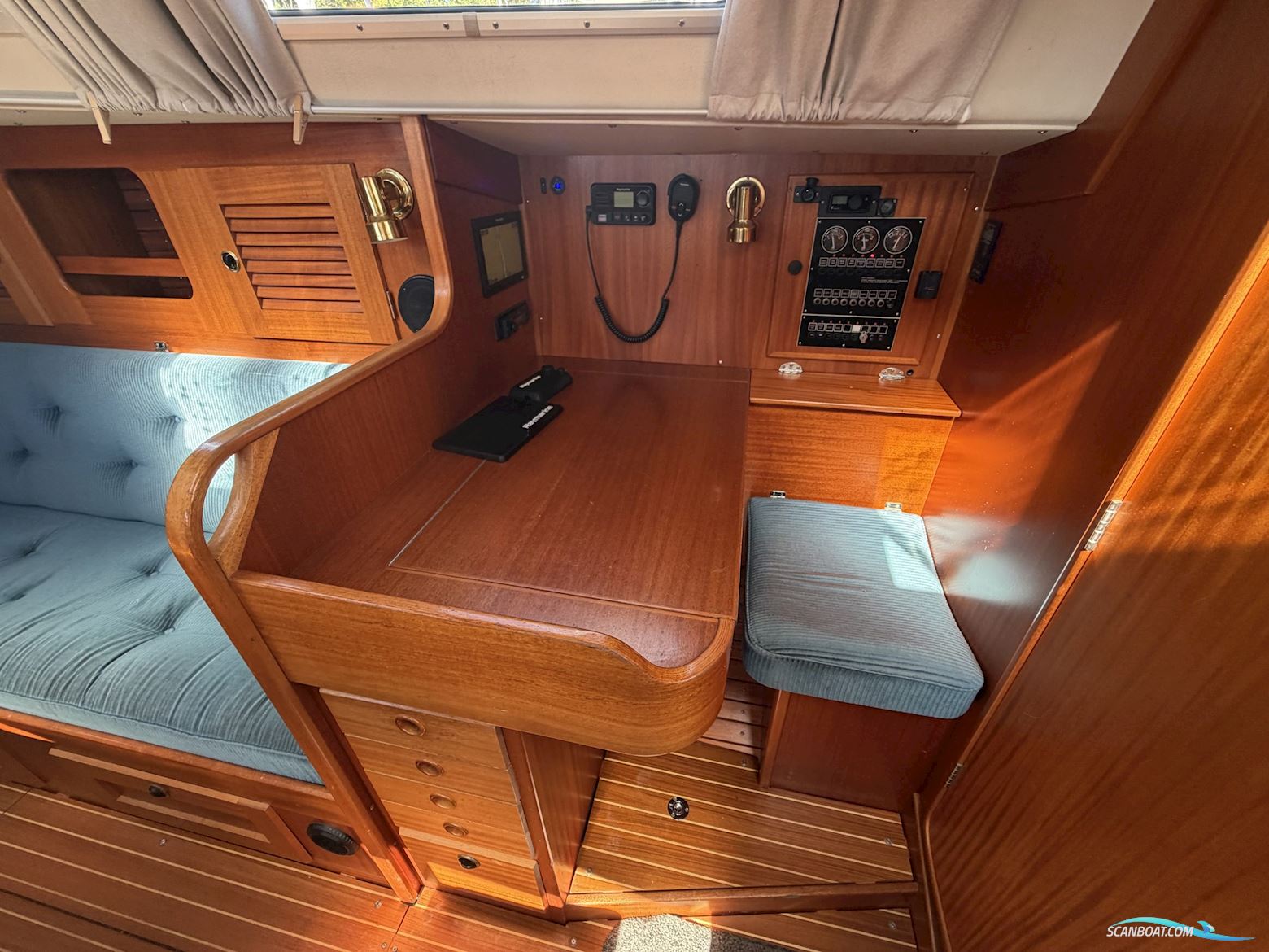 Hallberg-Rassy Hallberg-Rassy 34