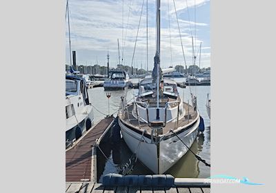 Hallberg Rassy HR 31 Monsun Sejlbåd 1975, med Perkins-Sabre Perama M25 motor, Tyskland