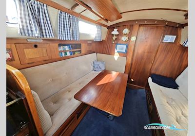 Hallberg Rassy HR 31 Monsun Sejlbåd 1975, med Perkins-Sabre Perama M25 motor, Tyskland