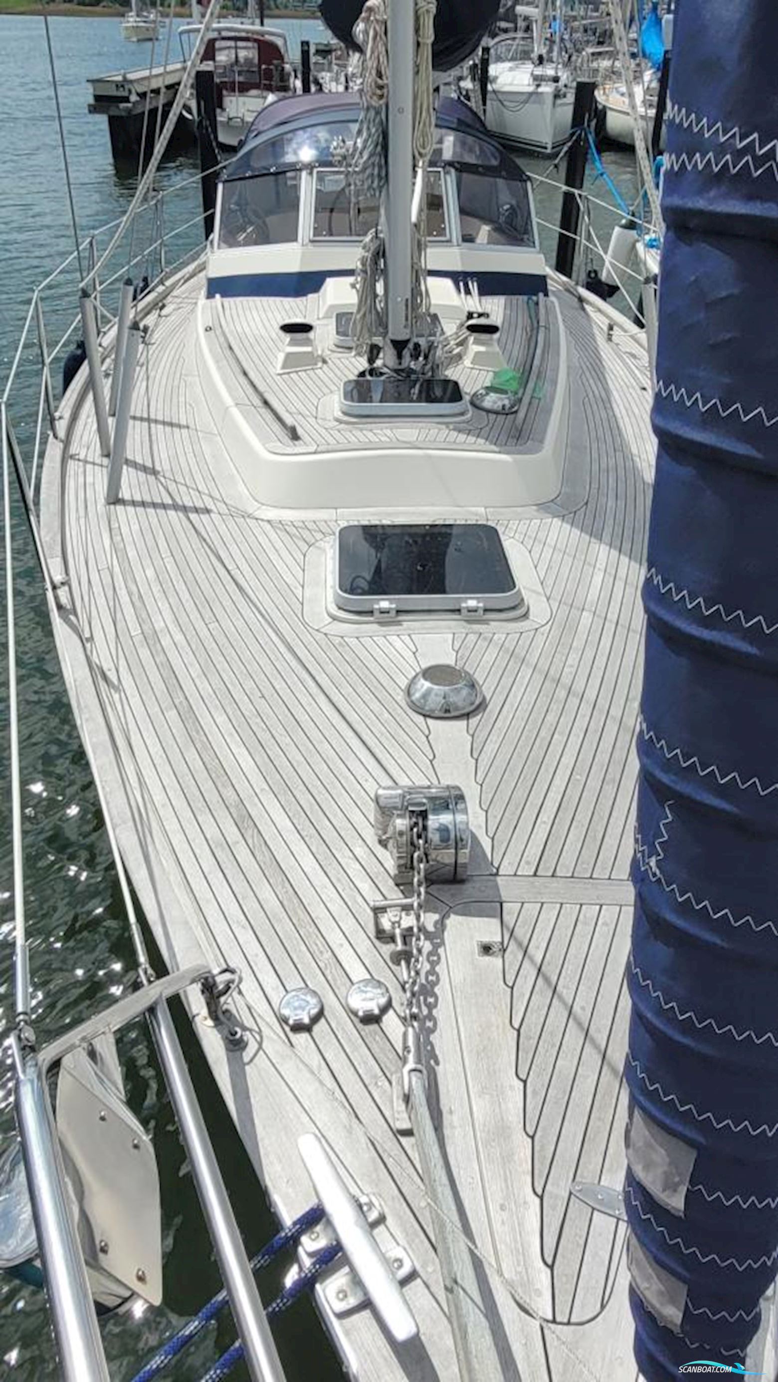 Hallberg-Rassy HR 352 Scandinavia