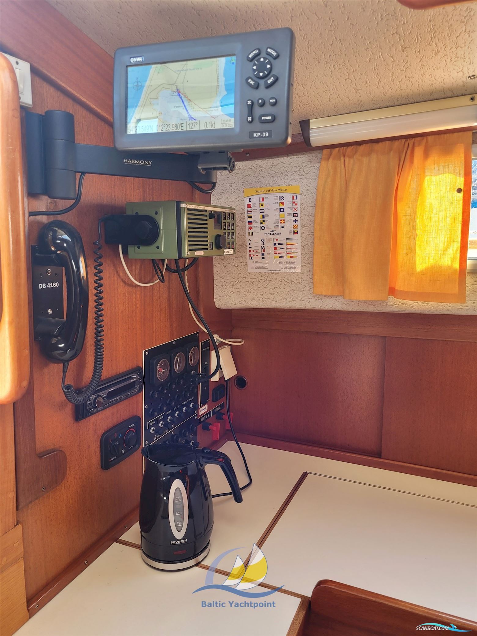 Hallberg Rassy HR 94 Cutter