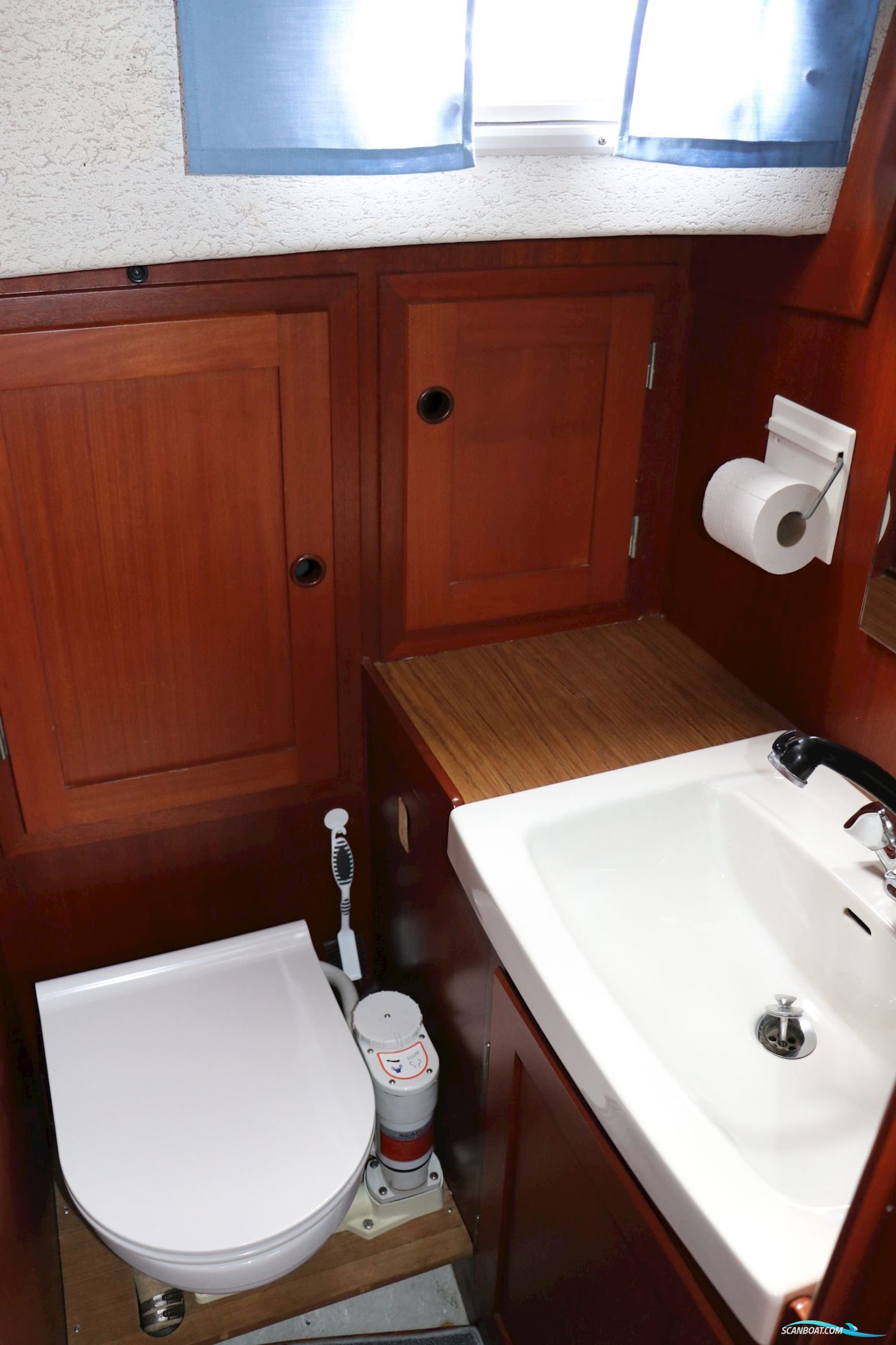 Hallberg-Rassy Kutter