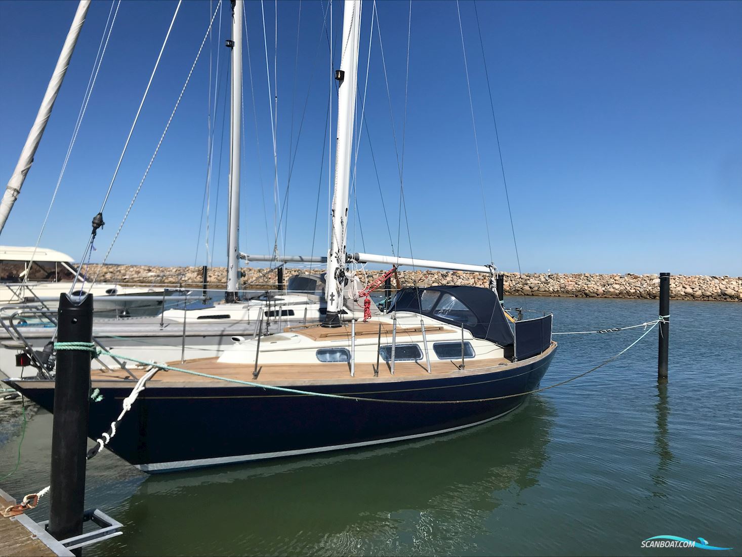 Hallberg-Rassy Mistress 32 Sejlbåd 1974, med Bukh DV18 motor, Danmark