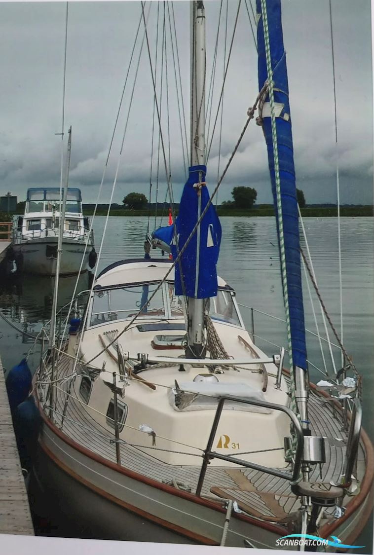 Hallberg Rassy Monsun 31