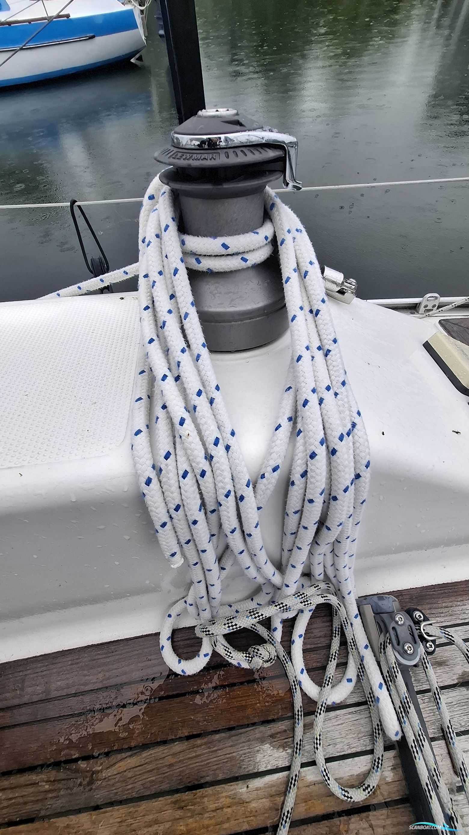 Hanse 320