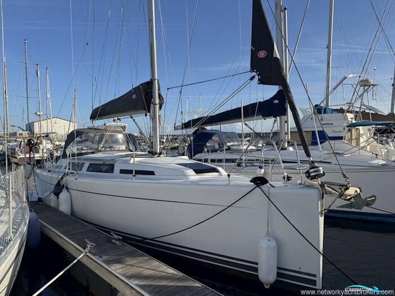 Hanse 345