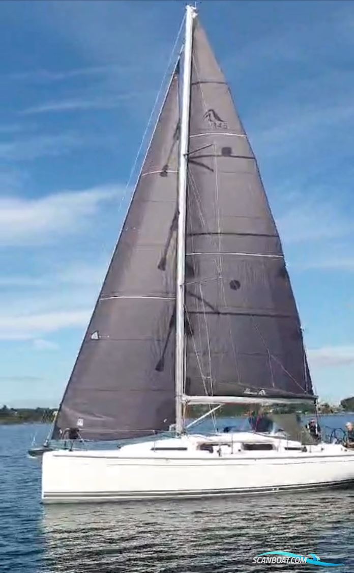 Hanse 345