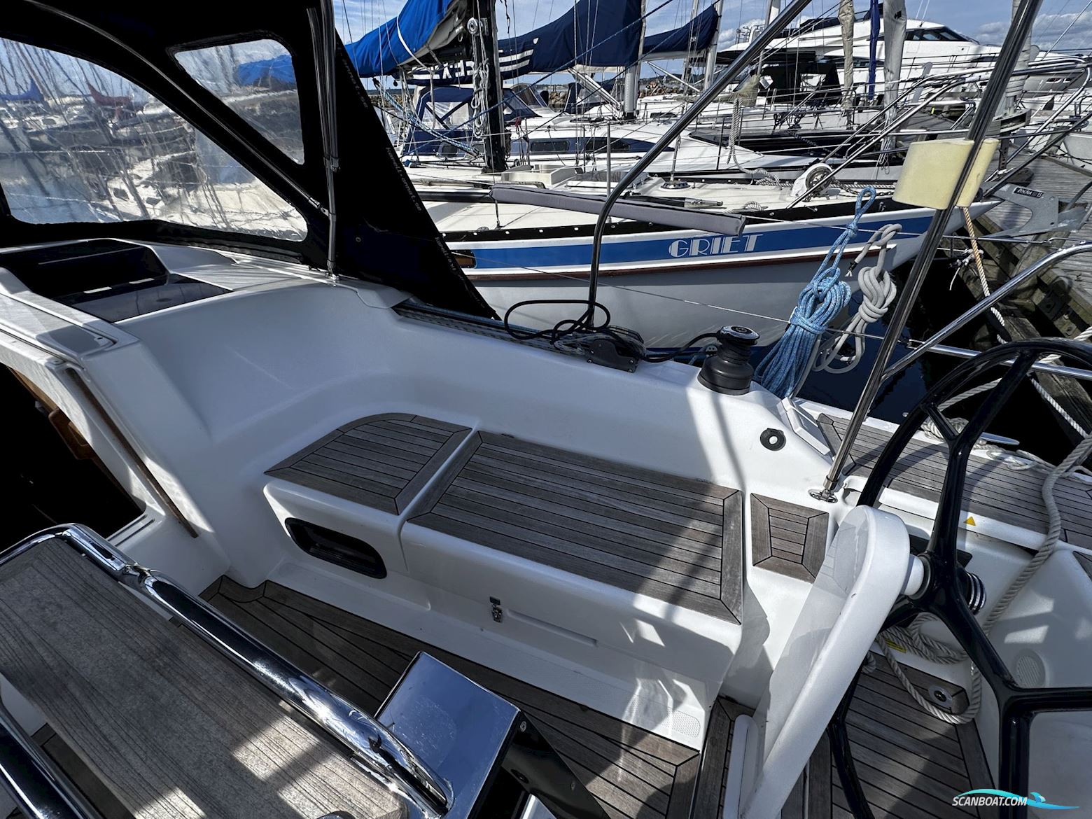 Hanse 345