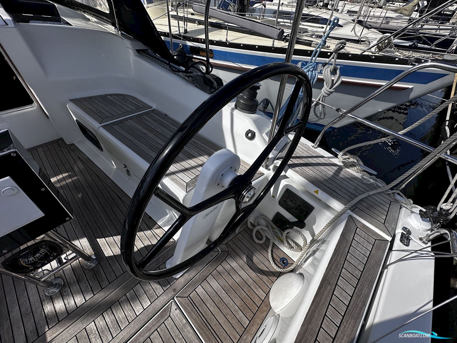 Hanse 345
