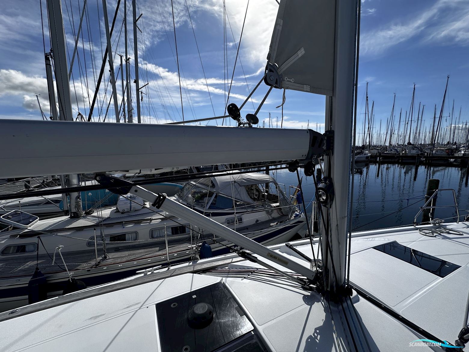 Hanse 345