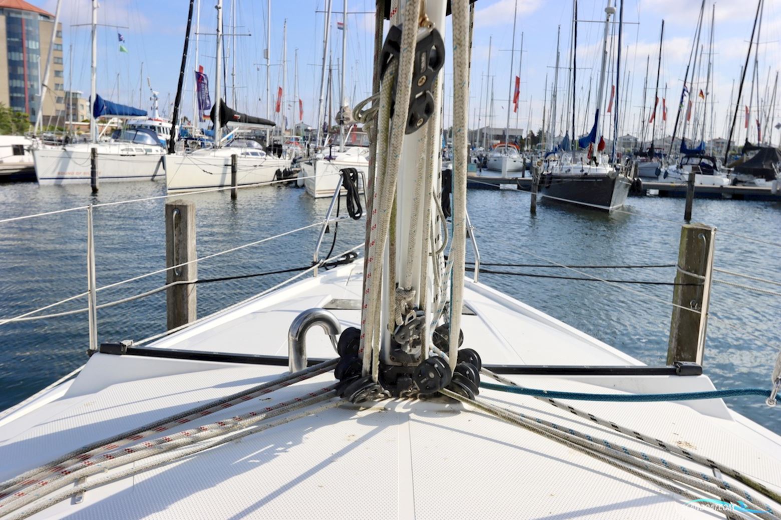 Hanse 345