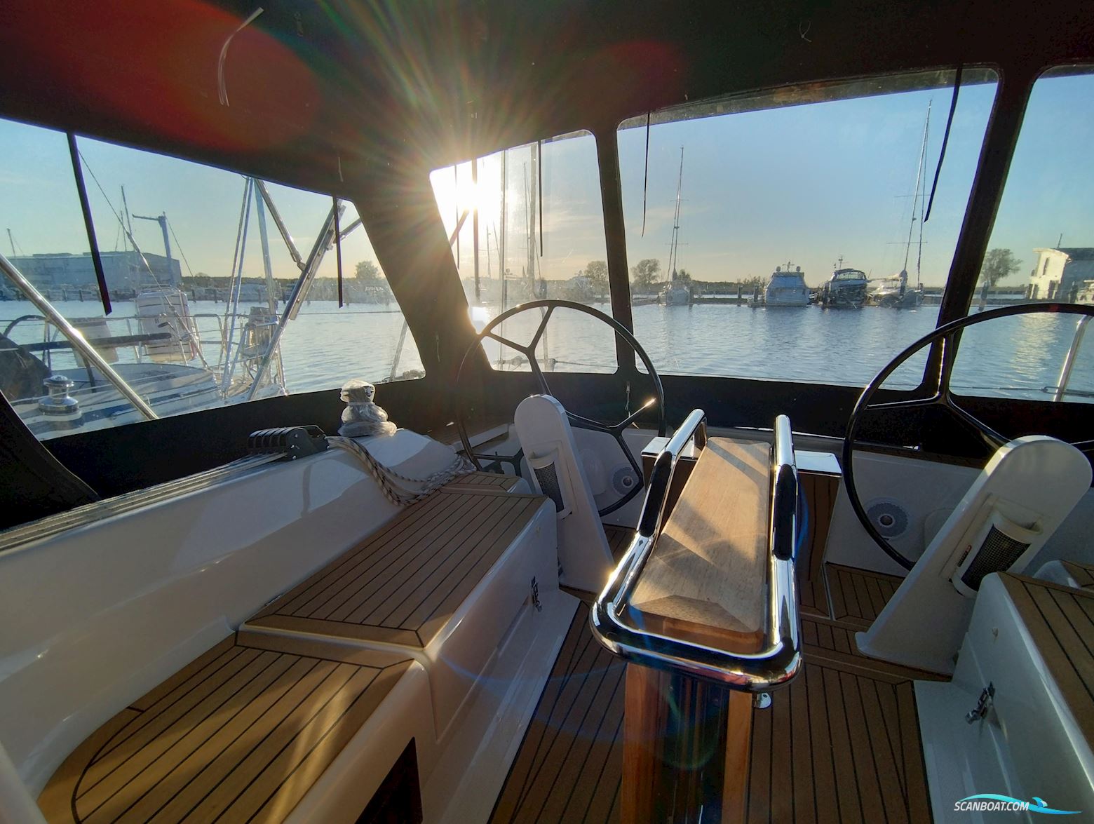 Hanse 348