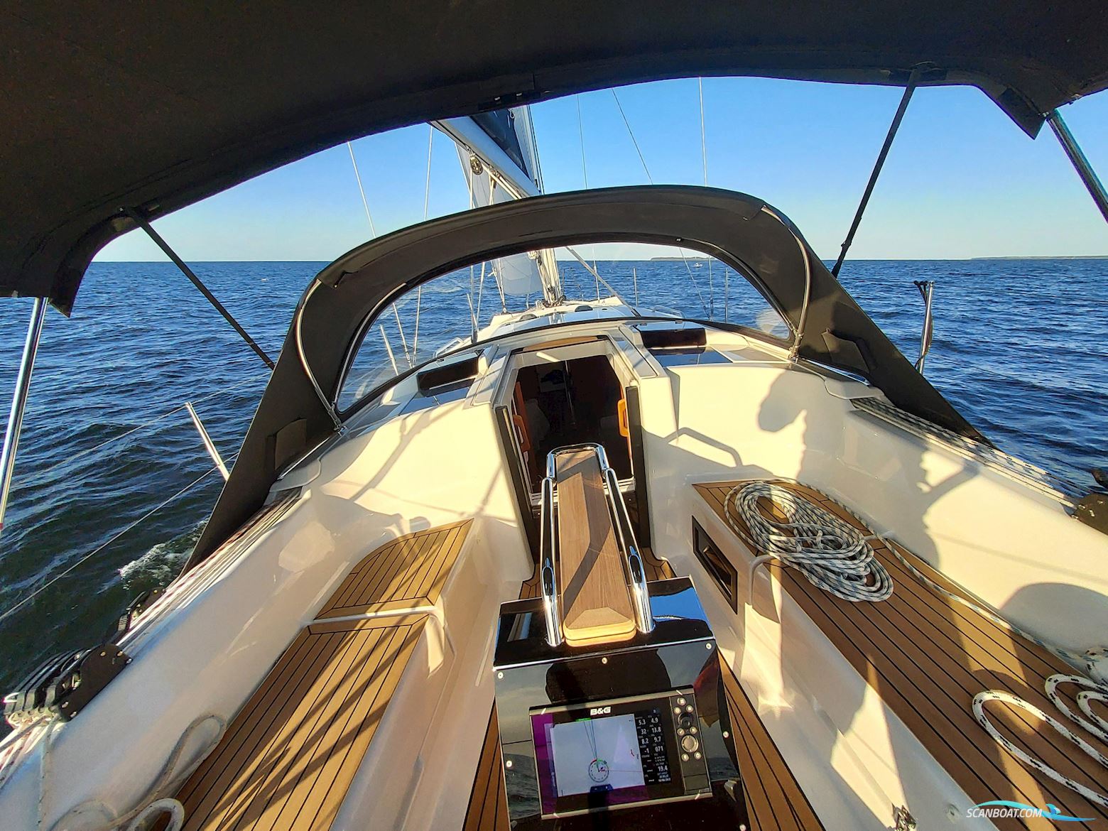 Hanse 348