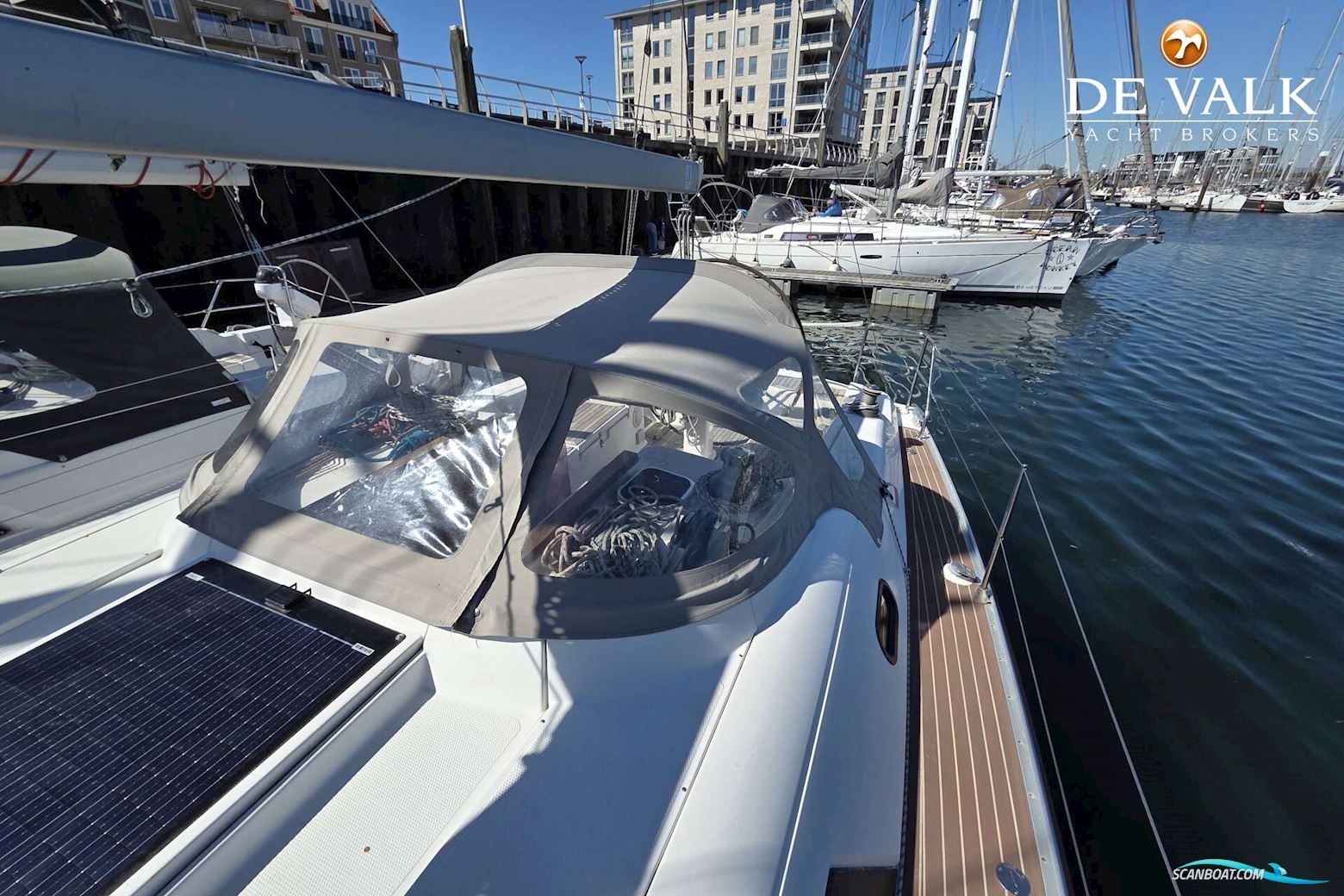 Hanse 370
