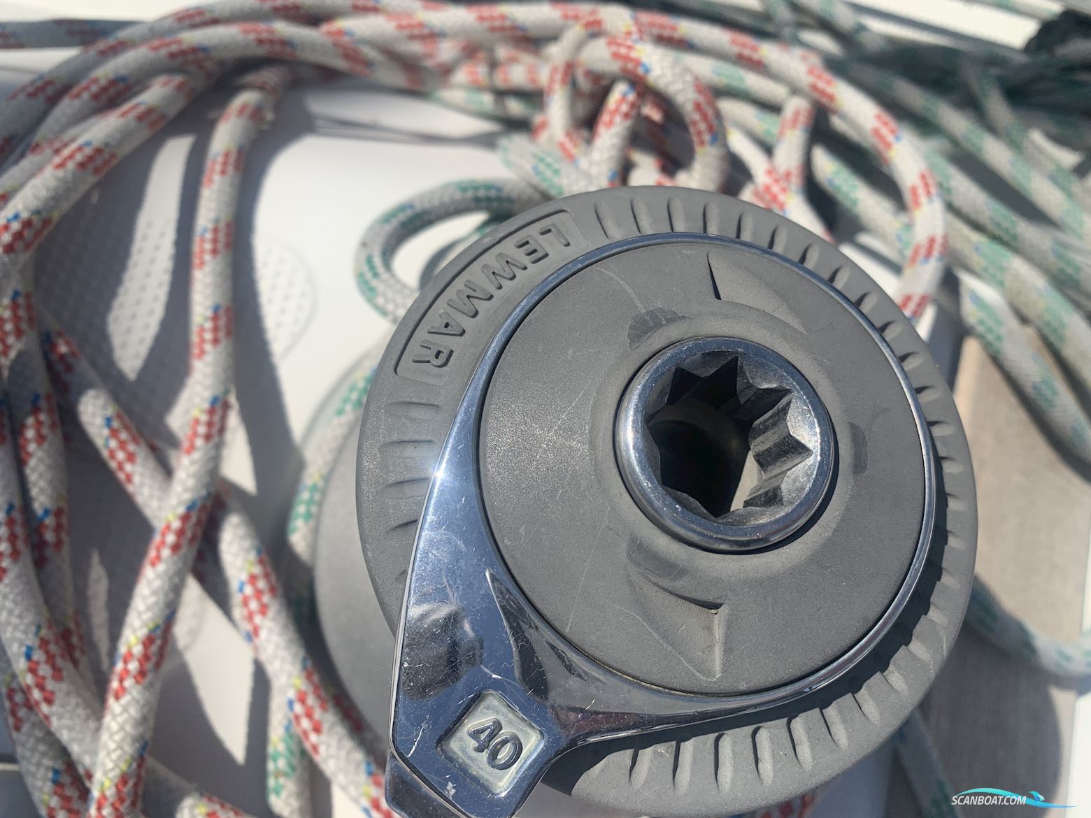 Hanse 370