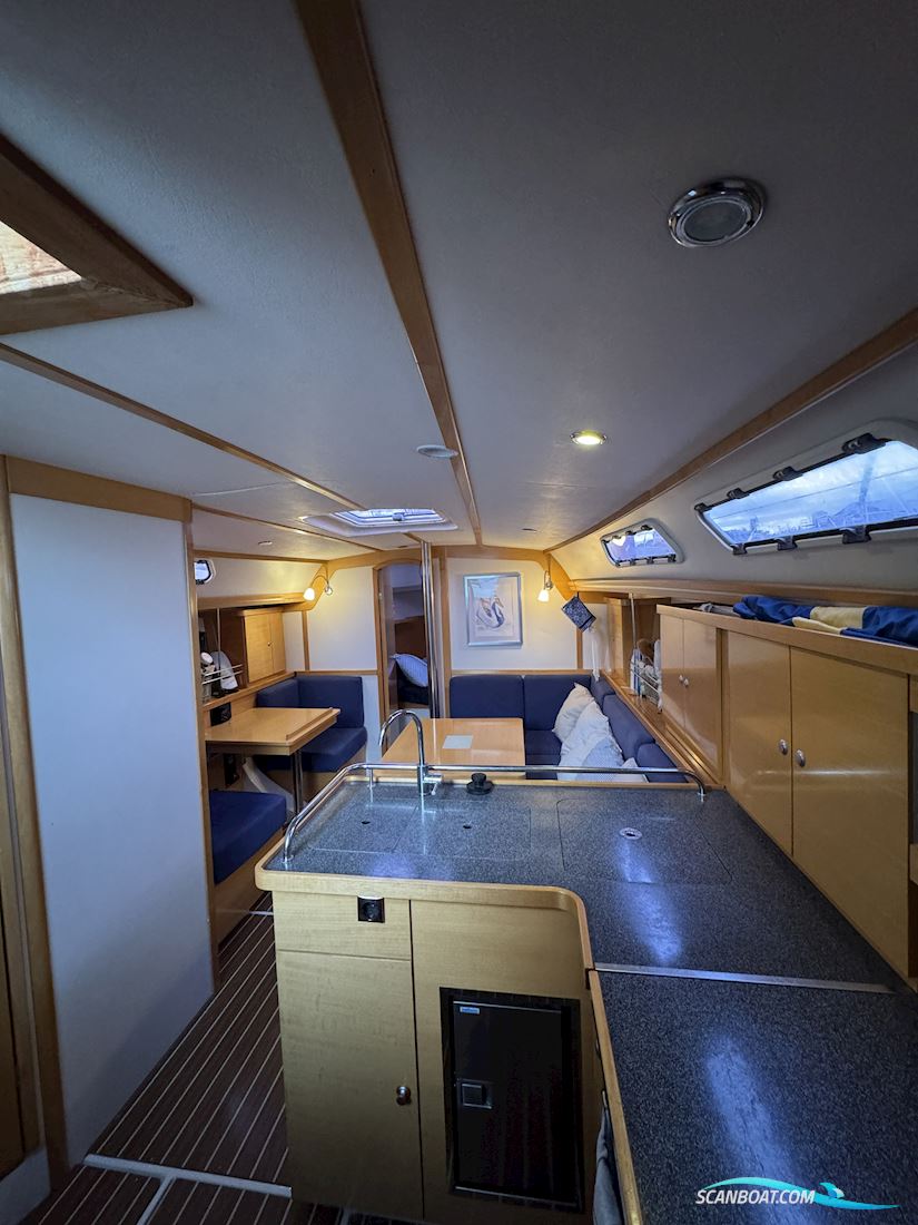 Hanse 370e