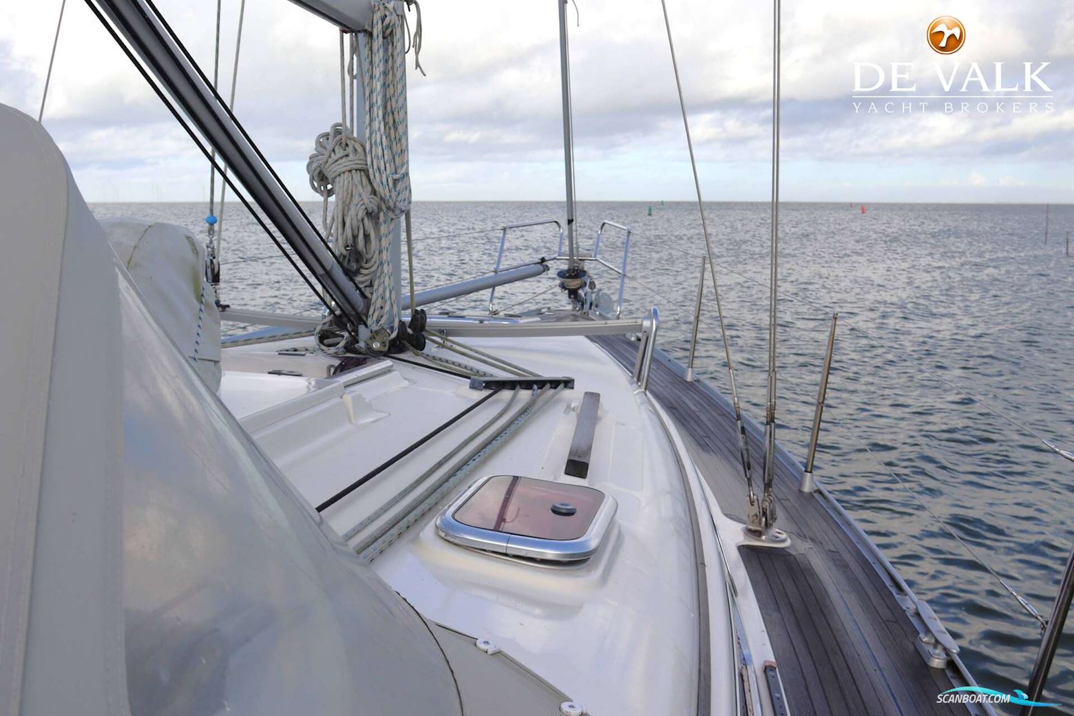 Hanse 371