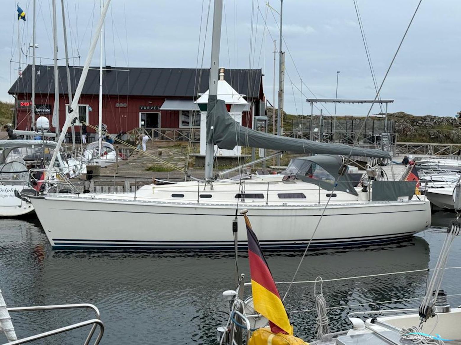Hanse 371