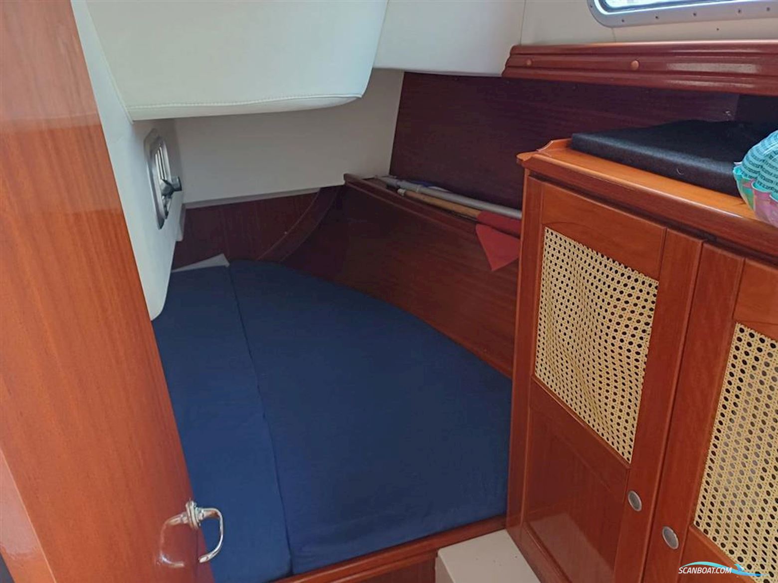 Hanse 371