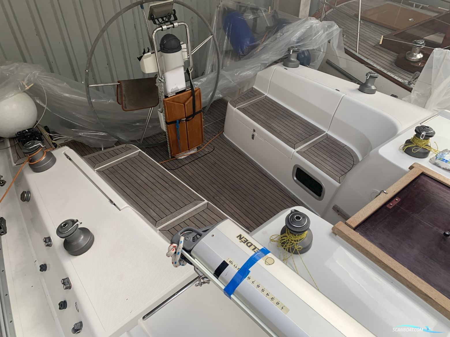 Hanse 375