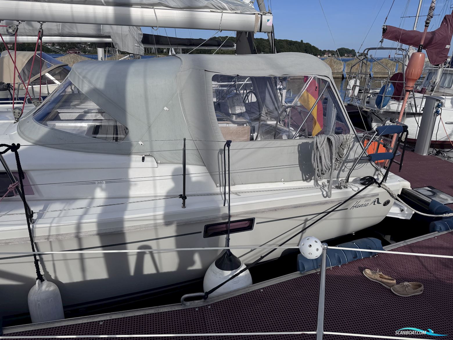 Hanse 385