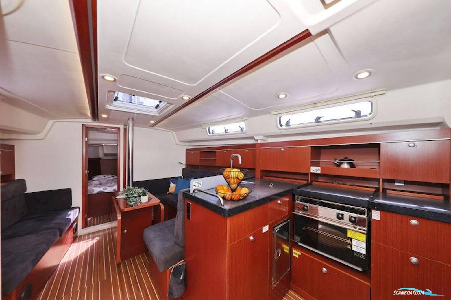 Hanse 385