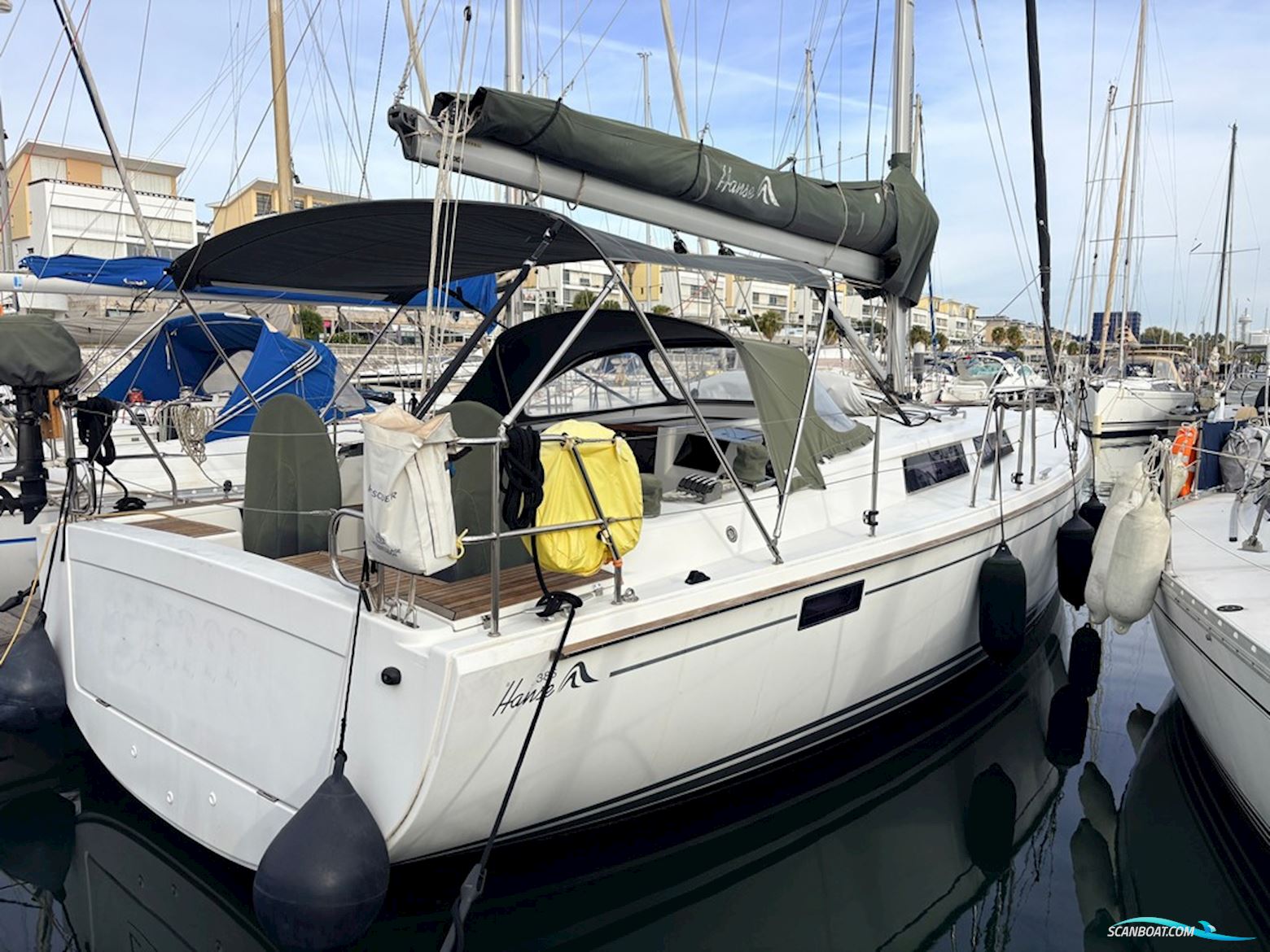 Hanse 385