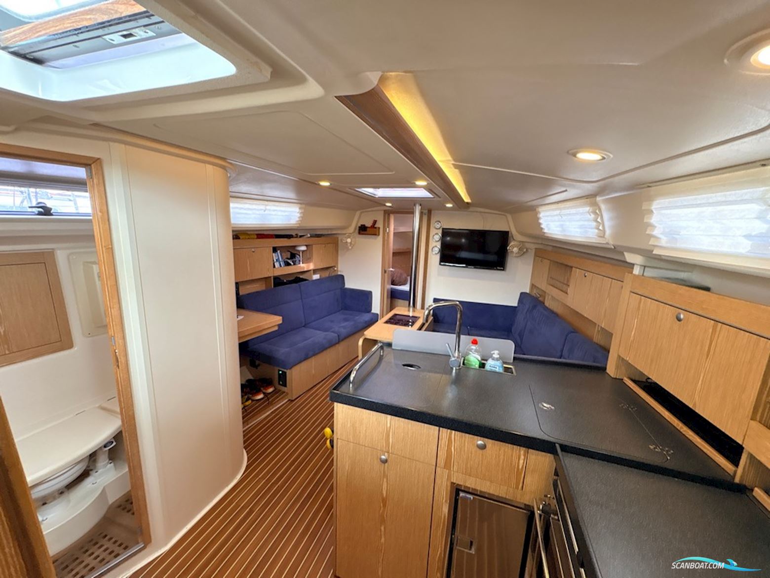 Hanse 385