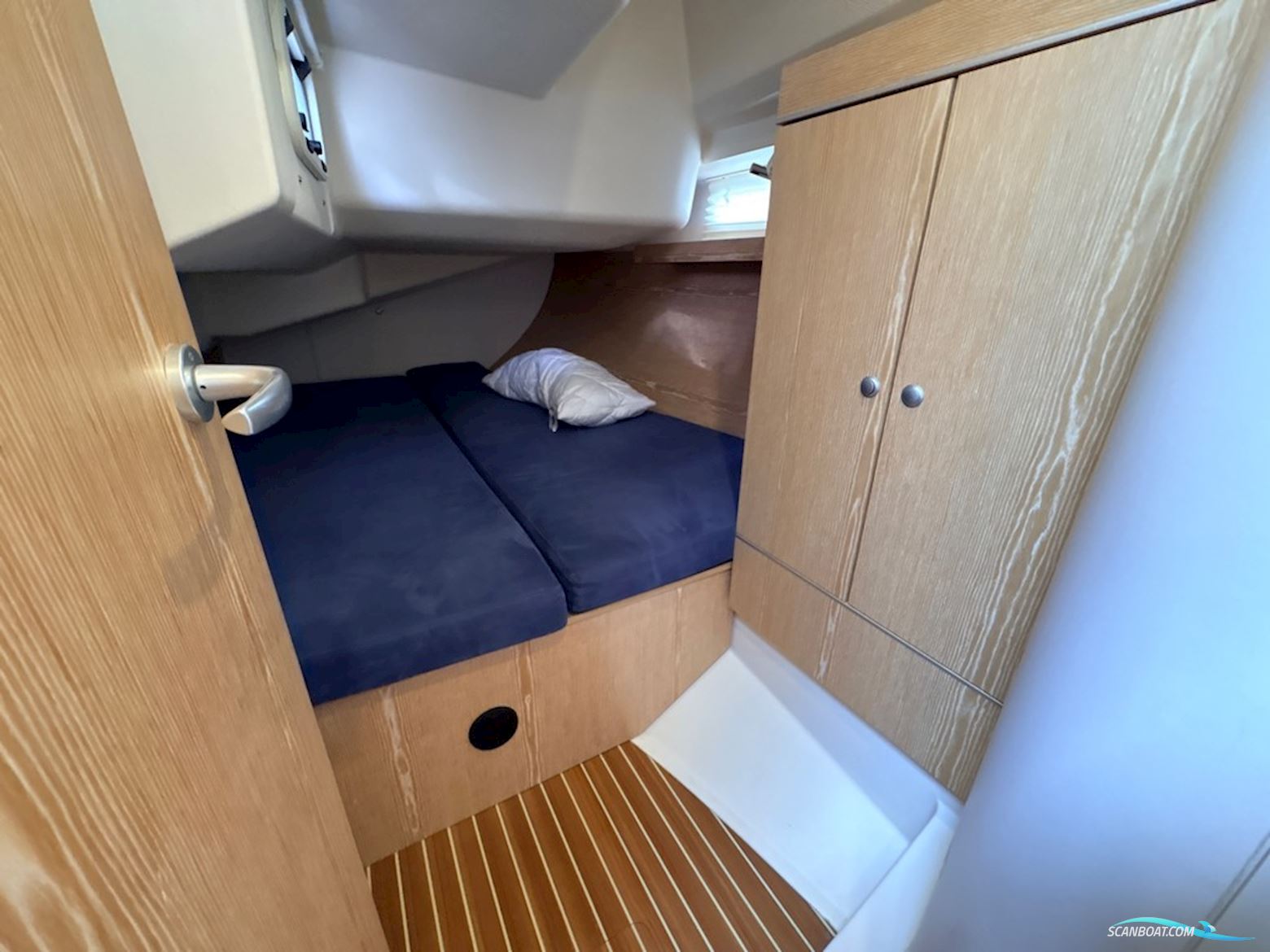 Hanse 385