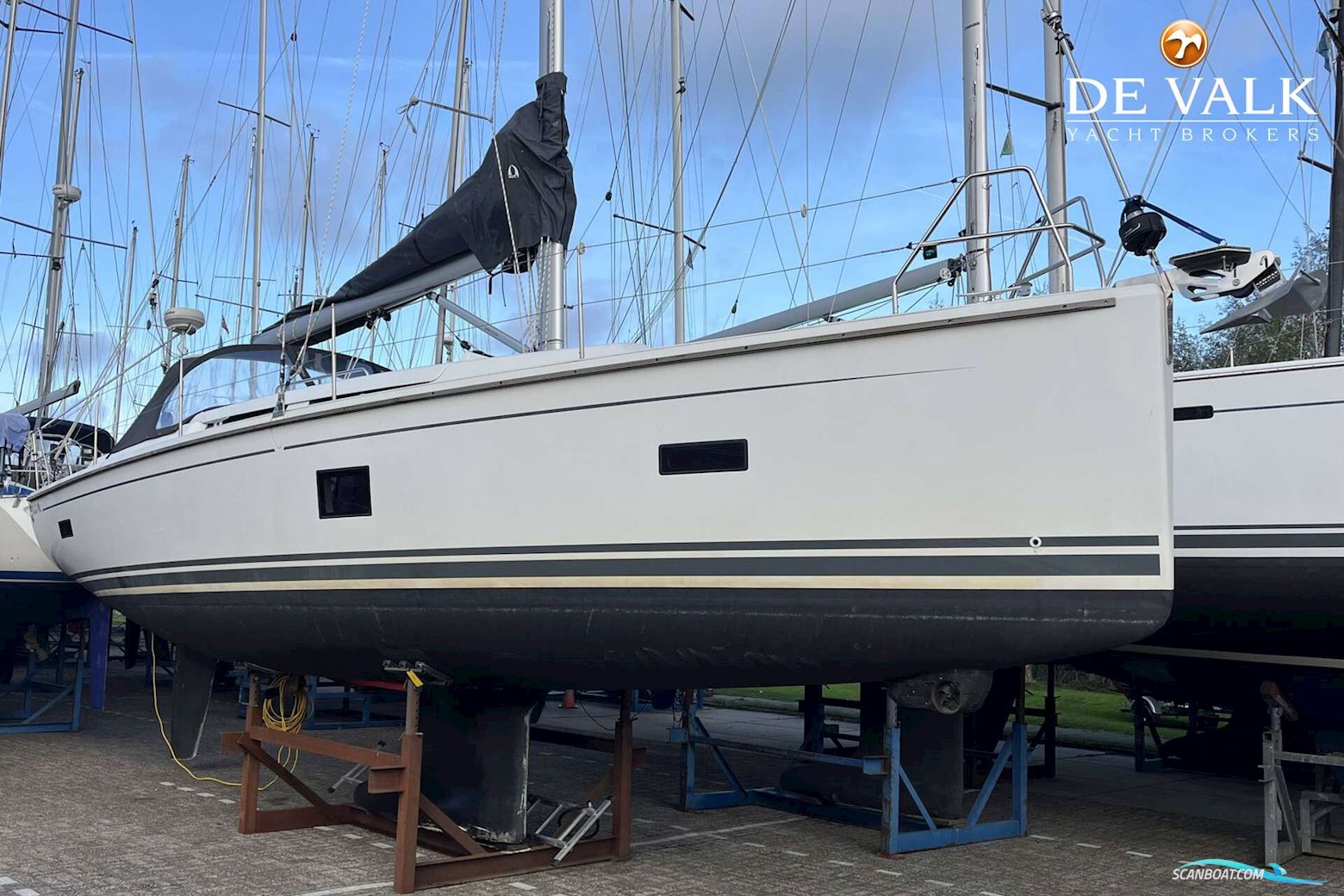 Hanse 388