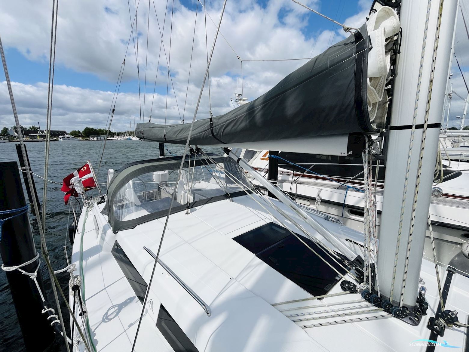 Hanse 388