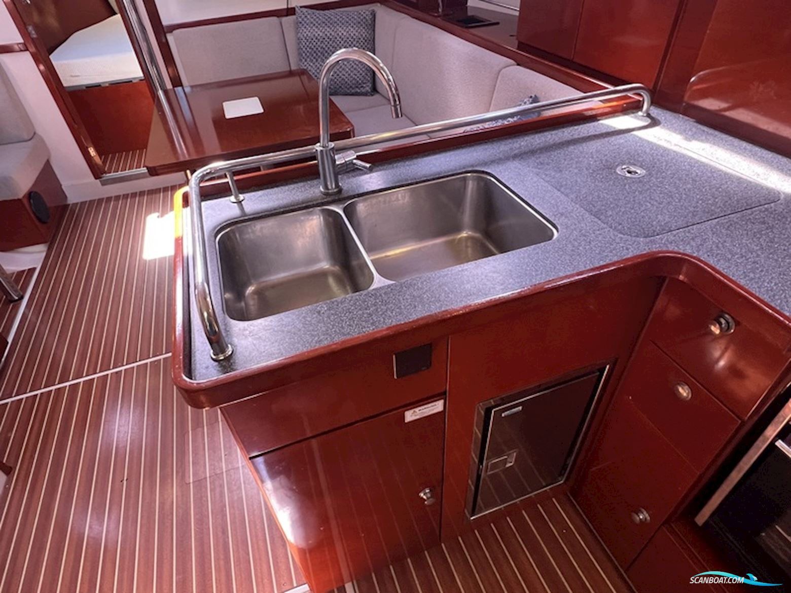 Hanse 400