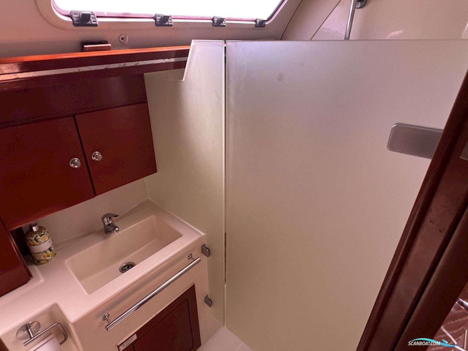 Hanse 400